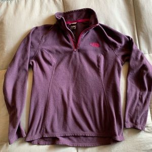 Women’s north face fleece pullover